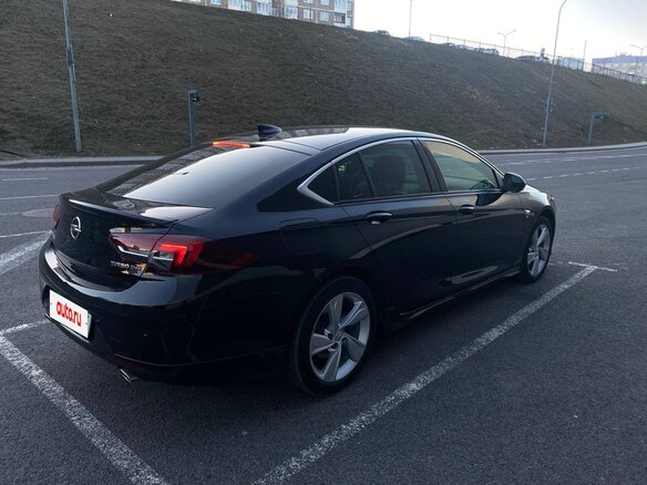 2018 Opel Insignia II, чёрный, 1800000 рублей - вид 5