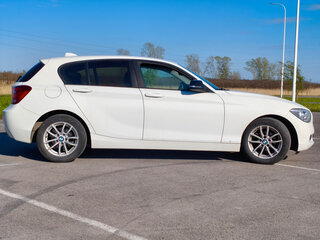 2012 BMW 1 серии 116i II (F20/F21), белый, 1300000 рублей, вид 5