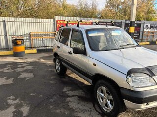 2003 Chevrolet Niva I, серебристый, 280000 рублей, вид 3