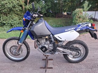 Suzuki DR 650 SE