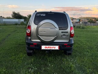 2015 Chevrolet Niva I Рестайлинг, серый, 699999 рублей, вид 2