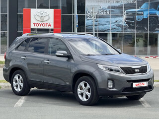 2014 Kia Sorento II Рестайлинг, серый, 1440000 рублей, вид 3