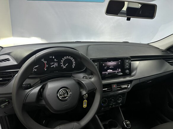 2021 Skoda Rapid II, белый, 1639000 рублей - вид 16