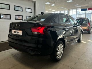 2026 Lada (ВАЗ) Iskra, чёрный, 1482029 рублей, вид 4