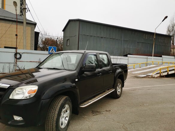 2010 Mazda BT-50 MZR-CD I Рестайлинг, чёрный, 1175000 рублей - вид 6