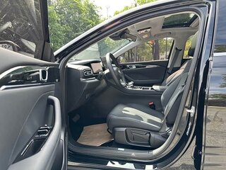 2026 Geely Emgrand III, чёрный, 1720000 рублей, вид 4