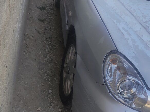 2006 Hyundai Sonata ТагАЗ IV (EF) Рестайлинг, серебристый, 200000 рублей - вид 5