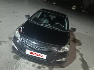 2015 Hyundai Solaris I Рестайлинг, чёрный, 650000 рублей, вид 3