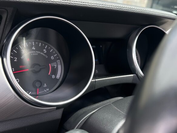 2019 Ford Mustang VI Рестайлинг, оранжевый - вид 20