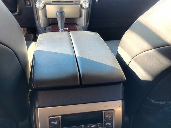 2011 Lexus GX 460 II, чёрный, 2700000 рублей - вид 33