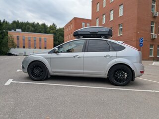 2011 Ford Focus II Рестайлинг, серебристый, 620000 рублей, вид 3