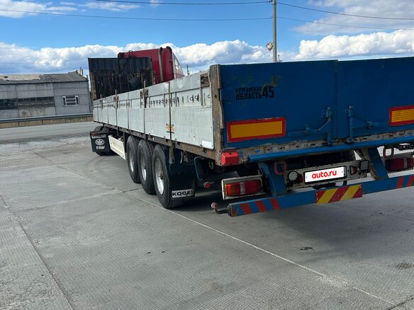 2003 Freightliner Columbia, красный, 1700000 рублей - вид 5