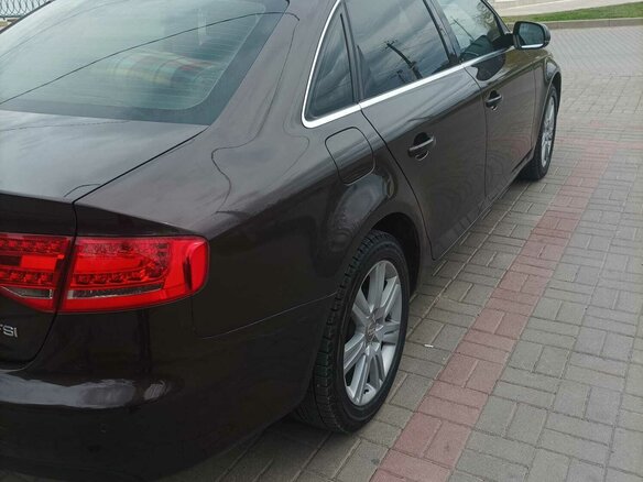 2011 Audi A4 IV (B8), коричневый, 1260000 рублей - вид 2