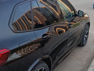 2019 BMW X5 30d IV (G05/G18), чёрный, 6300000 рублей, вид 4