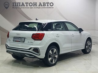 2025 Audi Q2 L 35 TFSI I Рестайлинг, белый, 3649000 рублей, вид 5
