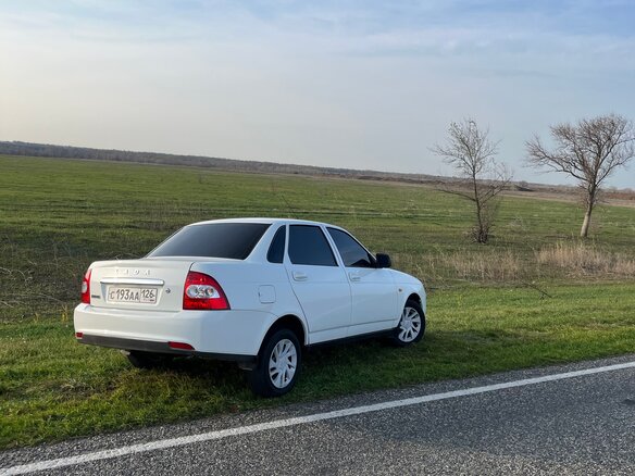 2016 Lada (ВАЗ) Priora I Рестайлинг, белый, 585000 рублей - вид 12