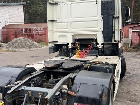 2008 DAF XF 105, белый, 2000000 рублей, вид 3