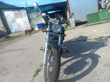 2007 Honda Shadow 400, чёрный, 350000 рублей, вид 4