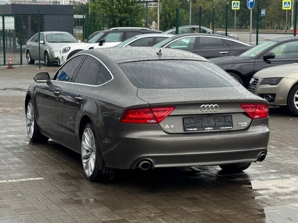 2010 Audi A7 I (4G), коричневый, 1700000 рублей - вид 5