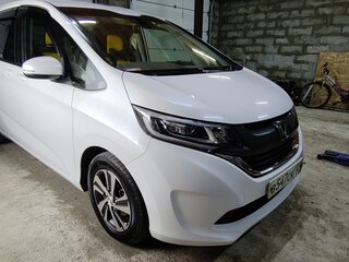 2019 Honda Freed II, белый, 1800000 рублей, вид 5
