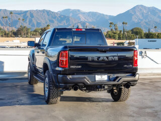 2026 Ram 1500 RHO V Рестайлинг, чёрный, 9086799 рублей, вид 4