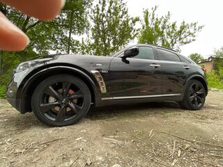 2015 Infiniti QX70, чёрный, 2150000 рублей, вид 4
