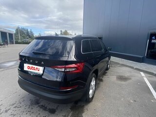 2021 Skoda Kodiaq I, чёрный, 4100000 рублей, вид 4