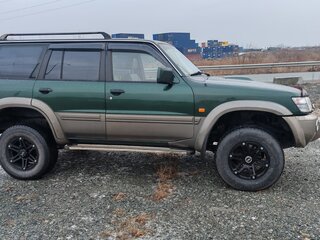2002 Nissan Patrol V (Y61), зелёный, 1350000 рублей, вид 2