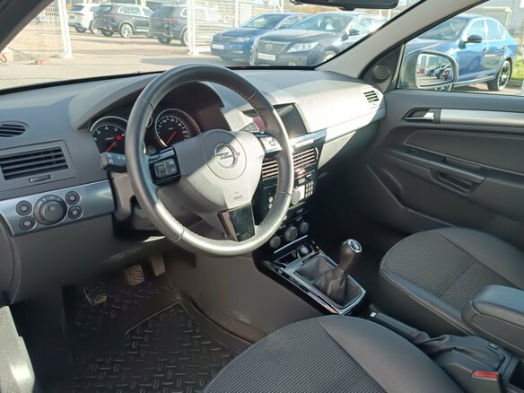 2012 Opel Astra H Рестайлинг, серый, 635000 рублей - вид 10