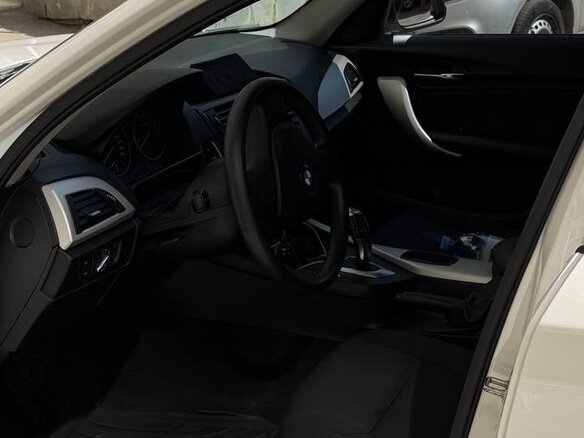 2013 BMW 1 серии 116i II (F20/F21), белый, 1090000 рублей - вид 5