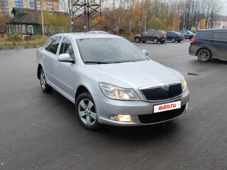 2012 Skoda Octavia II (A5) Рестайлинг, серебристый, 910000 рублей, вид 2