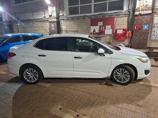 2013 Citroen C4 II, белый, 360000 рублей, вид 2
