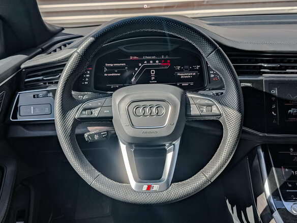 2018 Audi Q8 55 TFSI I (4M), оранжевый, 5150000 рублей - вид 20