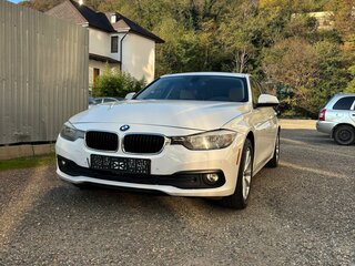 2017 BMW 3 серии 320i VI (F3x) Рестайлинг, белый, 1300000 рублей, вид 2
