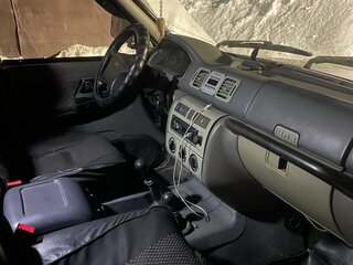 2006 УАЗ Патриот 3163 I, белый, 400000 рублей, вид 4