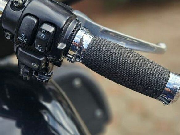2011 Harley-Davidson Electra Glide, чёрный, 950000 рублей - вид 10