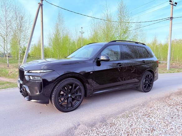 2023 BMW X7 40d I (G07) Рестайлинг, чёрный, 14000000 рублей - вид 5