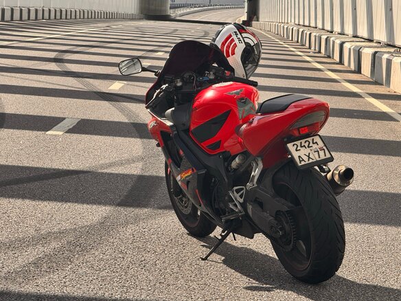 2002 Honda CBR 600F, красный, 400000 рублей - вид 3