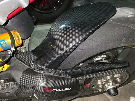 2023 Ducati Panigale V4, красный, 2900000 рублей, вид 4