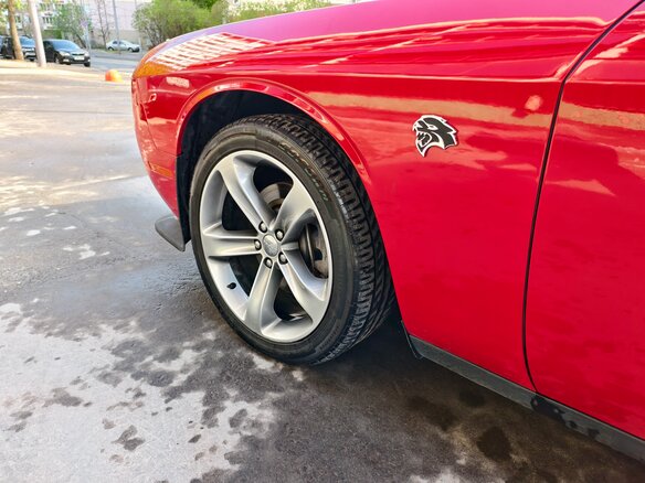 2015 Dodge Challenger R__T III Рестайлинг 2, красный, 4350000 рублей - вид 11