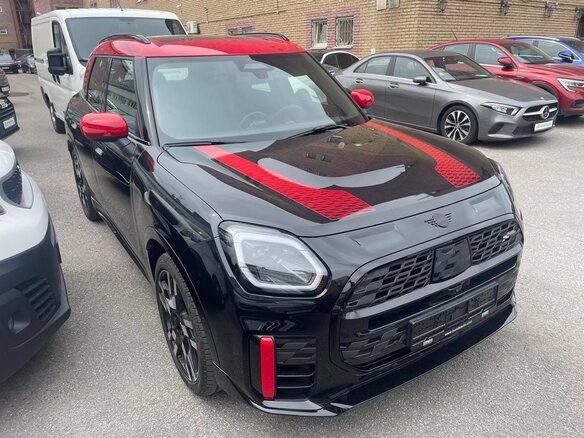2024 Mini Countryman JCW John Cooper Works III, чёрный, 6350000 рублей - вид 3