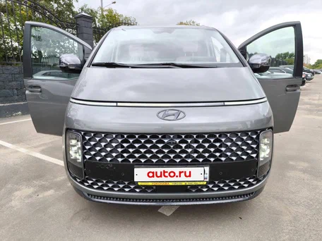 2021 Hyundai Staria I, серый, 5100000 рублей, вид 2