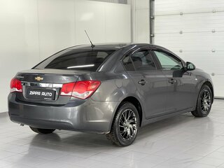 2011 Chevrolet Cruze I, серый, 629000 рублей, вид 4