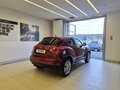 2012 Nissan Juke I, красный - вид 3
