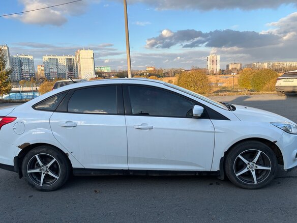 2011 Ford Focus III, белый, 515000 рублей - вид 1