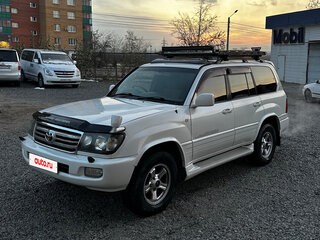 2003 Toyota Land Cruiser Cygnus 100 Series Рестайлинг 1, белый, 2250000 рублей, вид 2