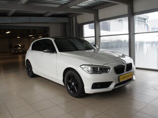 2019 BMW 1 серии 120i II (F20/F21) Рестайлинг 2, белый, 2490000 рублей, вид 1