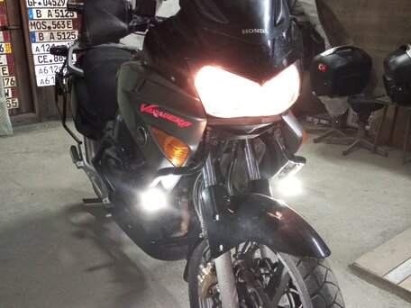 2005 Honda XL1000V Varadero, чёрный, 505000 рублей, вид 5