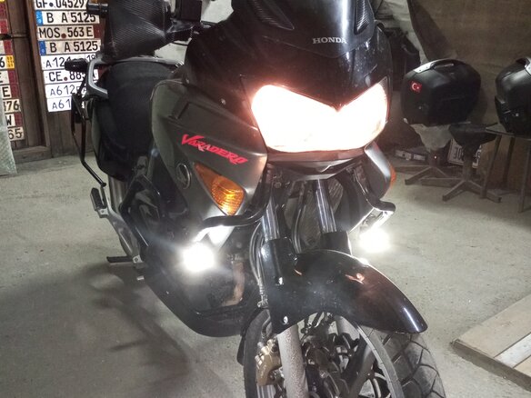 2005 Honda XL1000V Varadero, чёрный, 505000 рублей - вид 4