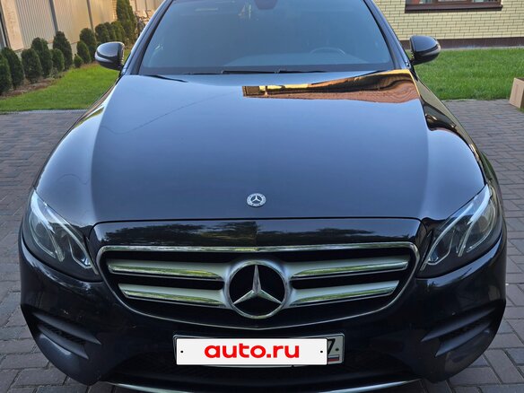 2018 Mercedes-Benz E-Класс 220 d V (W213, S213, C238), чёрный, 3000000 рублей - вид 1